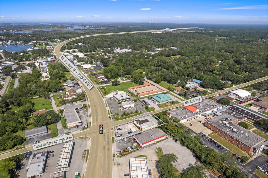 More Photos Of 669 NE Us Highway 19, Crystal River General Retail For Sale