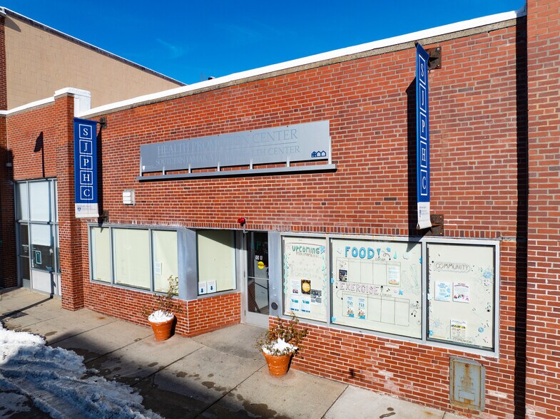 More Photos Of 10-15 Green St, Jamaica Plain Medical For Sale