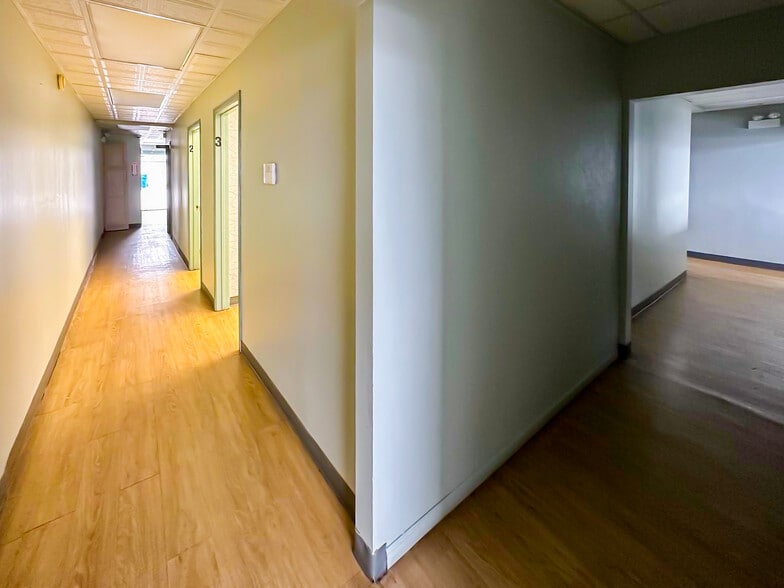 More Photos Of 6338 S Pulaski Rd, Chicago Storefront For Lease