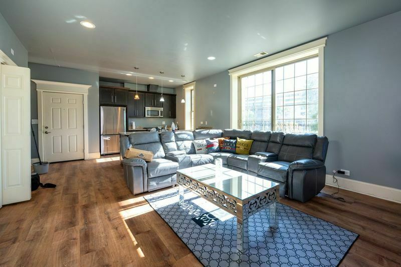 More Photos Of 4956 S Vincennes Ave, Chicago Apartments For Sale