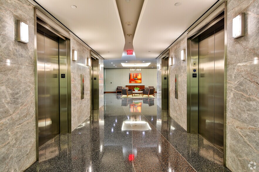 More Photos Of 20 F St NW, Washington Office For Lease