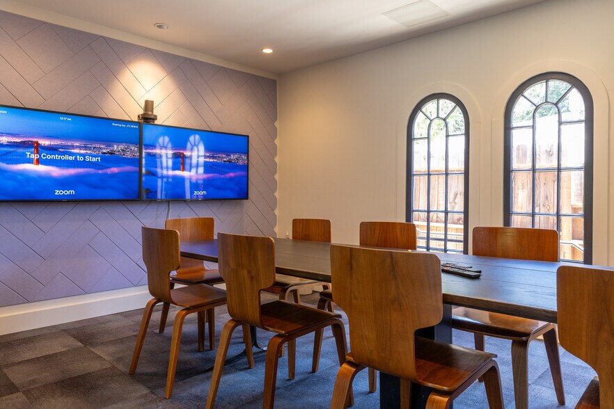 More Photos Of 1913-1915 Hyperion Ave, Los Angeles Loft Creative Space For Sale