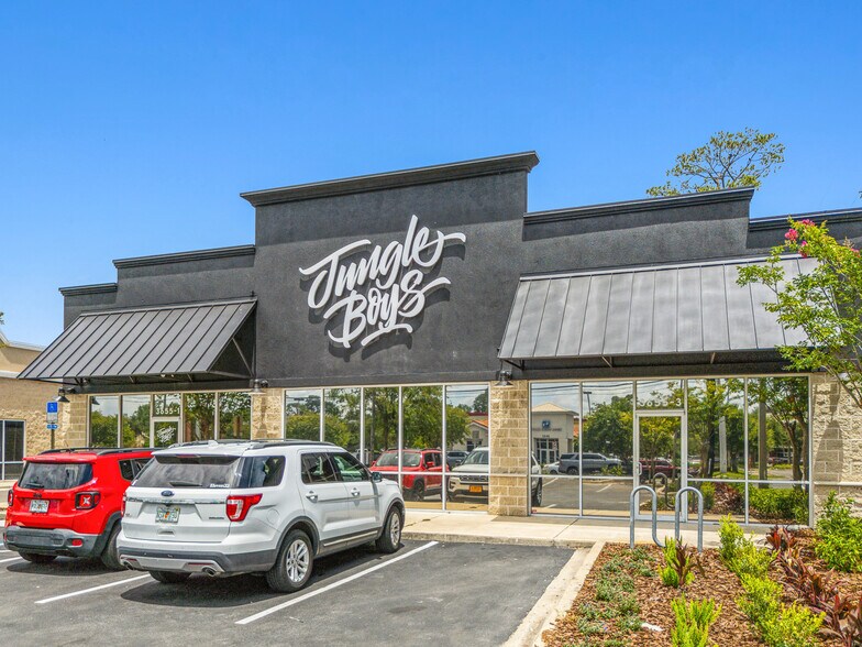 More Photos Of 3655 University Blvd W, Jacksonville Freestanding For Sale