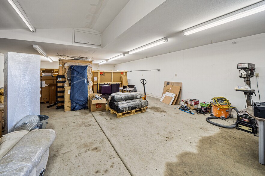 More Photos Of 2908 4th St, Pueblo Industrial For Sale
