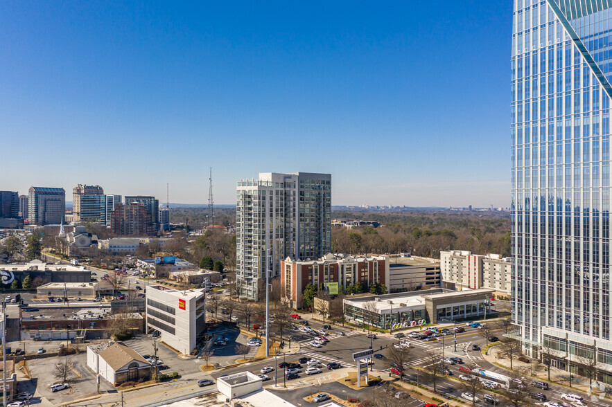 Primary Photo Of 3242 Peachtree Rd NE, Atlanta Hotel For Lease