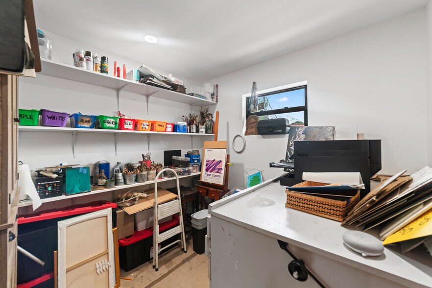 More Photos Of 370 E Prospect Rd, Oakland Park Office For Sale