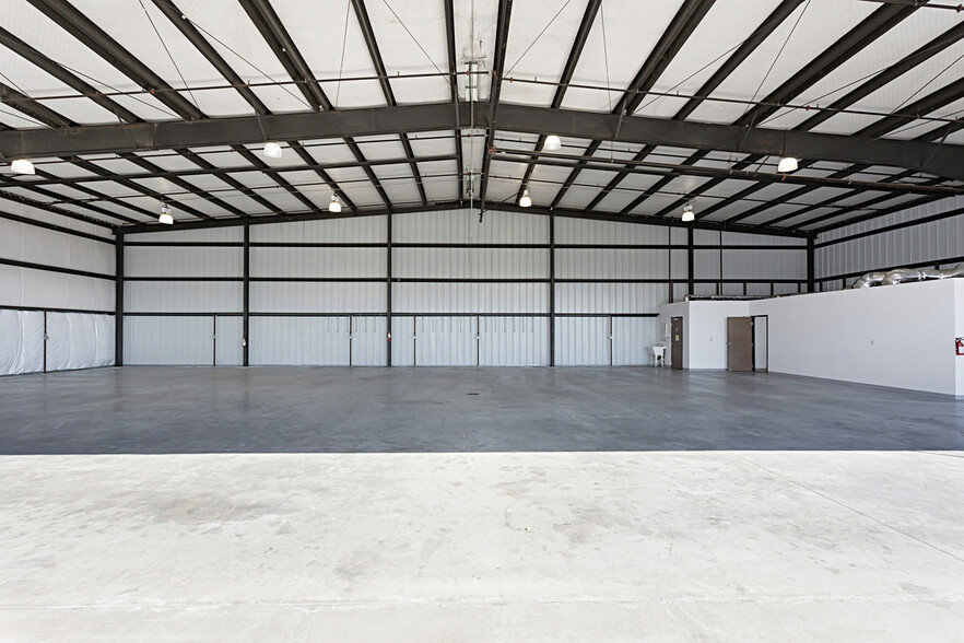 More Photos Of 2898 Montecito Rd, Ramona Airplane Hangar For Sale