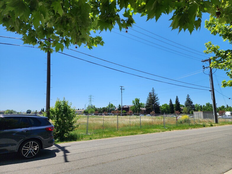 More Photos Of 7400 Shasta Ave, Elk Grove Land For Sale