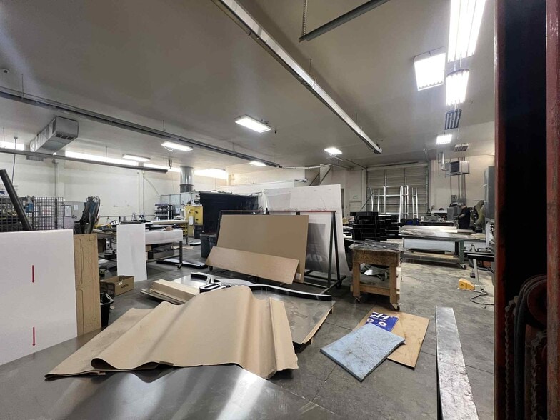 More Photos Of 1339 W 3300 S, Ogden Warehouse For Lease