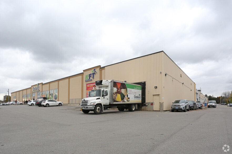 More Photos Of 865 York Mills Rd, Toronto Freestanding For Lease