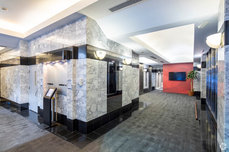 More Photos Of 36 King St E, Toronto Coworking Space