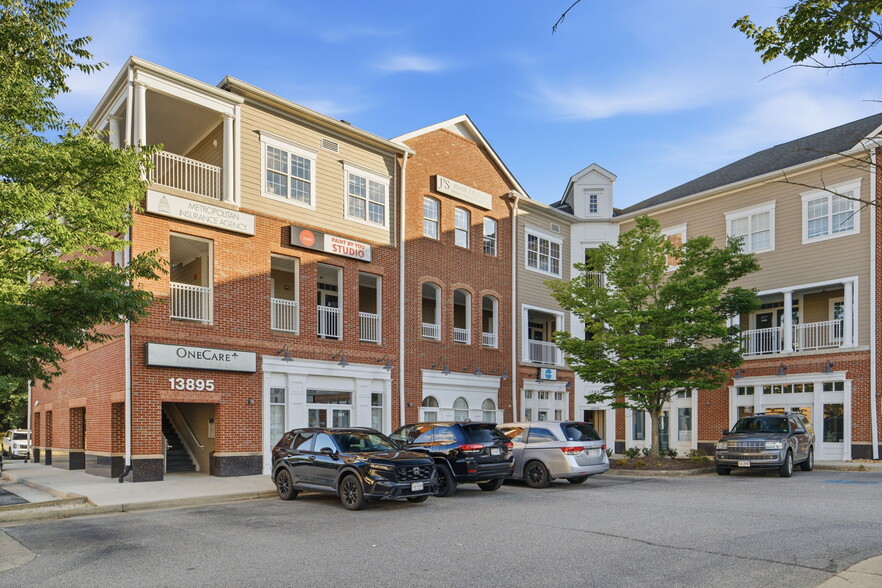 More Photos Of 13895 Hedgewood Dr, Woodbridge Medical For Sale