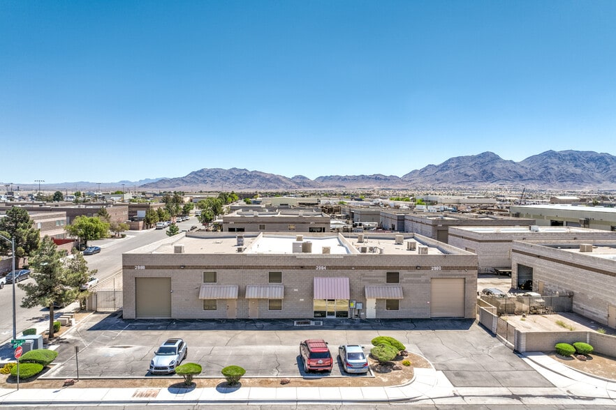 Primary Photo Of 2984 Marco St, Las Vegas Light Manufacturing For Sale