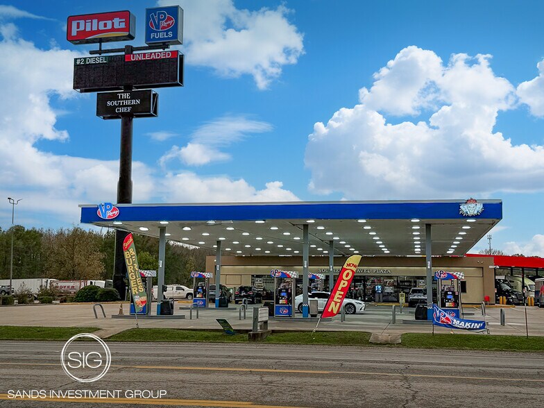 Primary Photo Of 801 N Holman St, Brookland Service Station For Sale