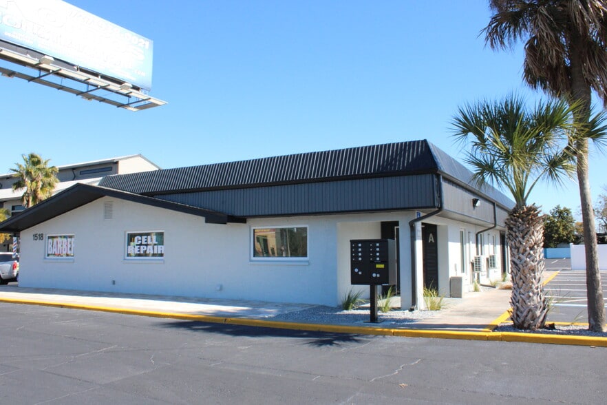 Primary Photo Of 1518 US Highway 19, Holiday Office For Lease