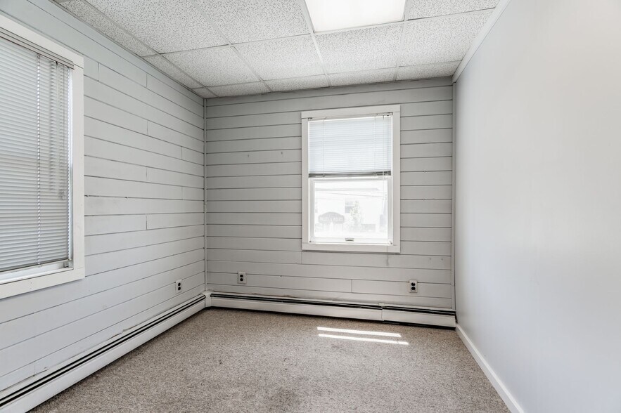 More Photos Of 377 Main St, Center Moriches Storefront Retail Office For Sale