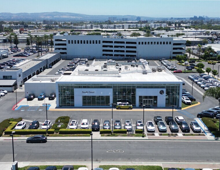 More Photos Of , Santa Ana General Retail For Sale