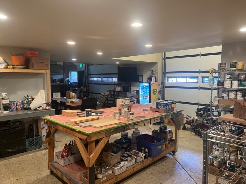 More Photos Of 11020 Trails End Ct, Truckee Flex For Lease