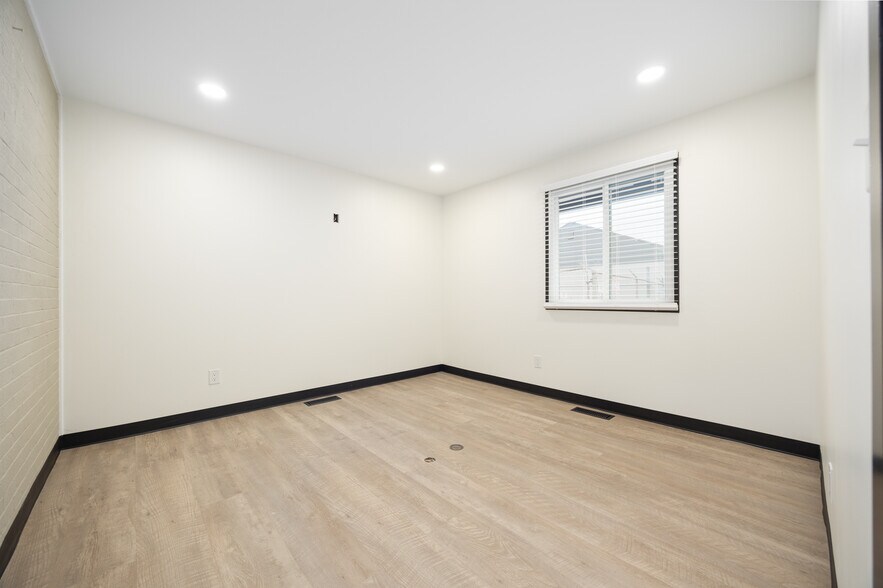 More Photos Of 1091 Stimmel Rd, Columbus Manufacturing For Lease