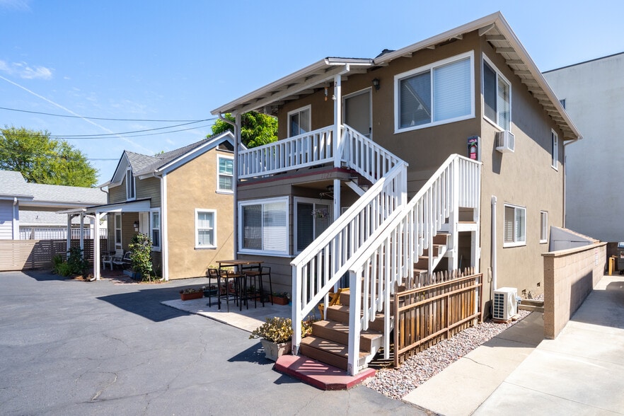 More Photos Of 1124 Cordova St, Pasadena Apartments For Sale