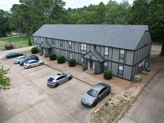 More Photos Of 1906 W Matthews Ave, Jonesboro Apartments For Sale