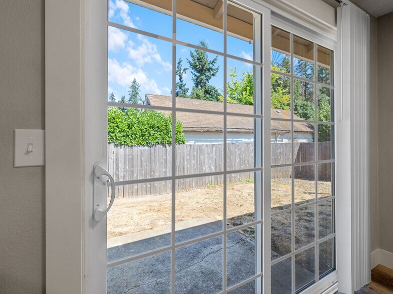 More Photos Of 201-307 Trees Ct, Silverton Apartments For Sale