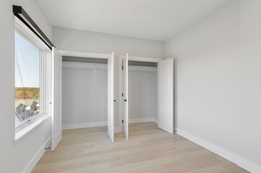 More Photos Of 34-40 Hudson St, Newark Apartments For Lease