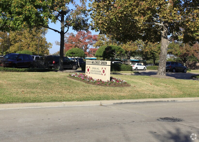 More Photos Of 11111 Wilcrest Green Dr, Houston Loft Creative Space For Lease