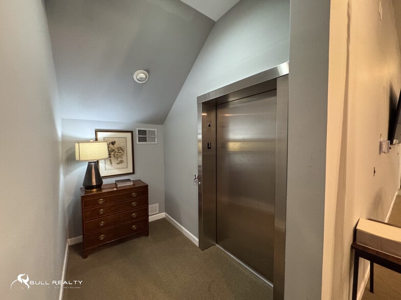 More Photos Of 4651 Olde Towne Pky, Marietta Office Residential For Sale