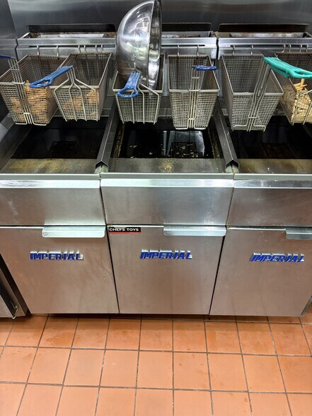 More Photos Of 1661 E Monte Vista Ave, Vacaville General Retail For Lease