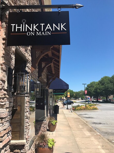 More Photos Of 206 Main St, Greenwood Storefront For Sale