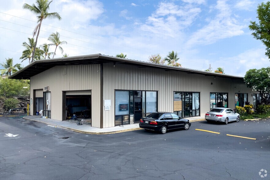 More Photos Of 74-5626 Alapa St, Kailua Kona Freestanding For Lease