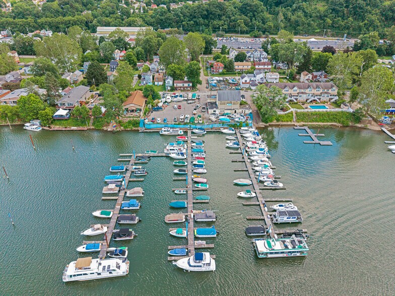 Primary Photo Of 228 Arch St, Verona Marina For Sale