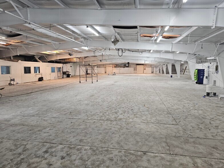 More Photos Of 2360 Harris St, Austell Industrial For Sale