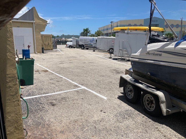 More Photos Of 960 Chalmer Dr, Marco Island Light Manufacturing For Sale