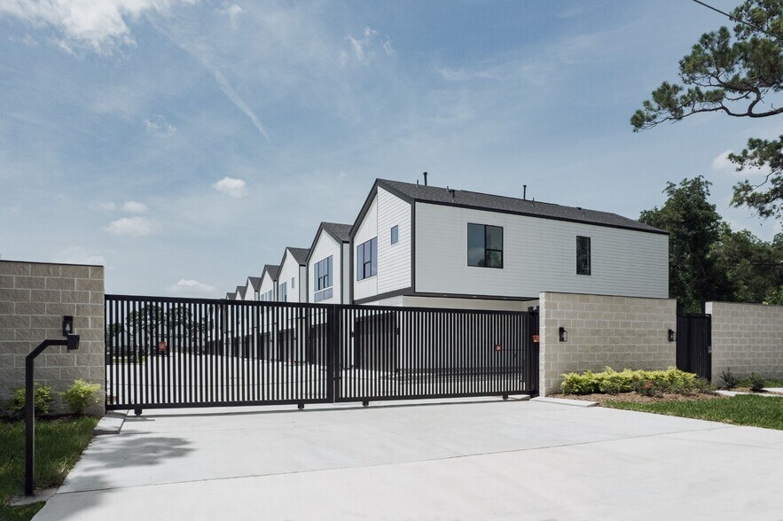 More Photos Of 1203 De Soto Street, Houston Land For Sale