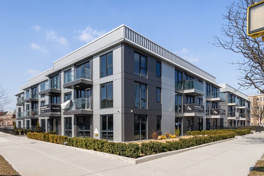 More Photos Of 15353 77th Ave, Flushing Medical For Lease