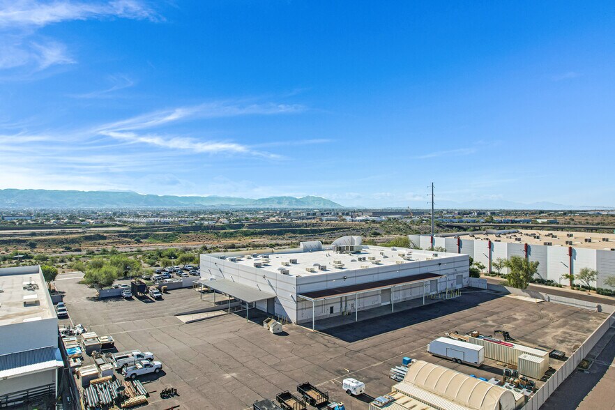 More Photos Of 1850 E Riverview Dr, Phoenix Manufacturing For Sale