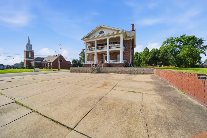 More Photos Of 3727 Lincoln Way E, Massillon Office For Sale