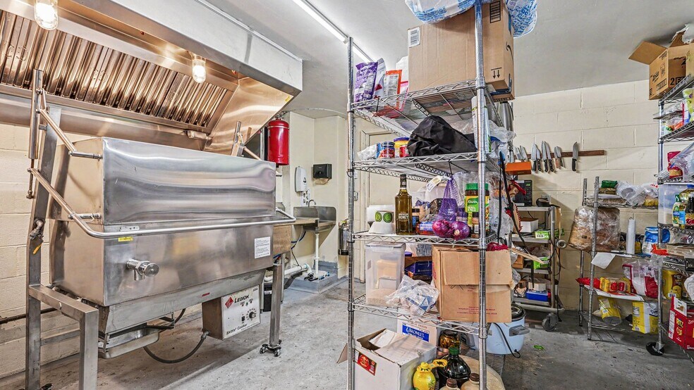 More Photos Of 430 #A 2nd Ave, Mayodan General Retail For Sale