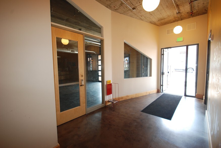 More Photos Of 2601 Walnut St, Denver General Retail For Lease
