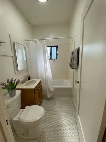 More Photos Of 3505 Kempton Way, Oakland Apartments For Sale