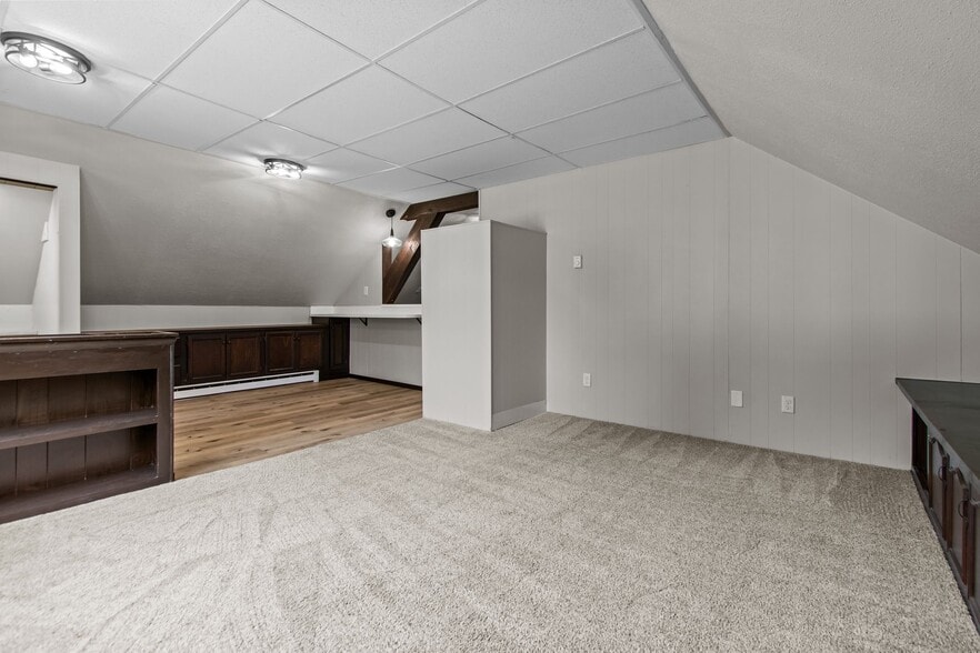More Photos Of 1903 E Apple Creek Rd, Appleton Apartments For Sale
