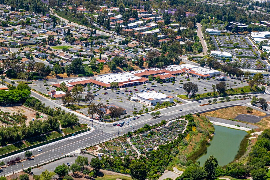 More Photos Of 23547-23641 Moulton Pky, Laguna Hills Unknown For Lease