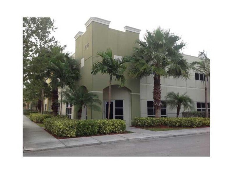 More Photos Of 1835 NW 112th Ave, Miami Warehouse For Lease
