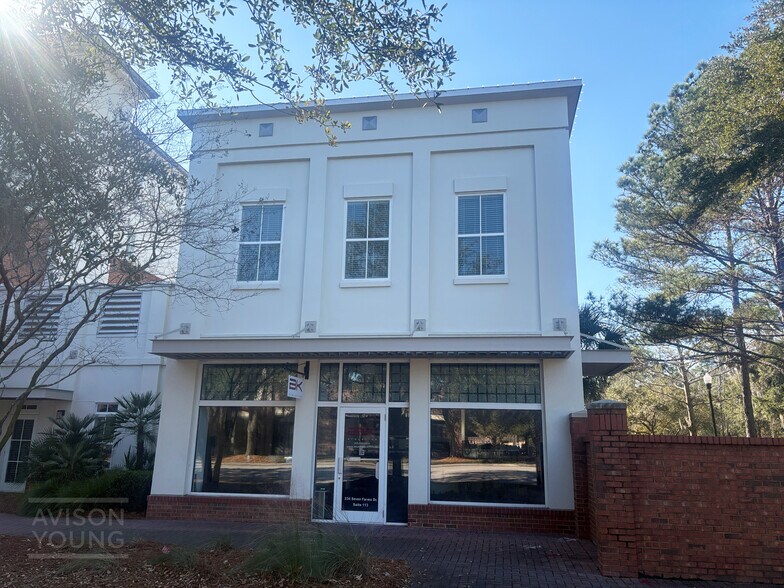 Primary Photo Of 234 Seven Farms Dr, Daniel Island Loft Creative Space For Lease