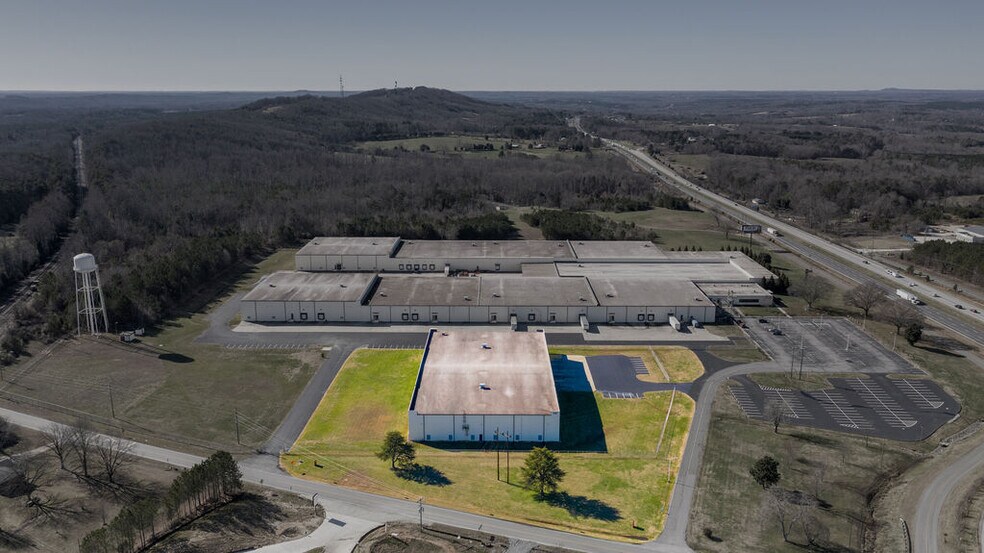 More Photos Of 539 Tribal Rd, Blacksburg Warehouse For Lease