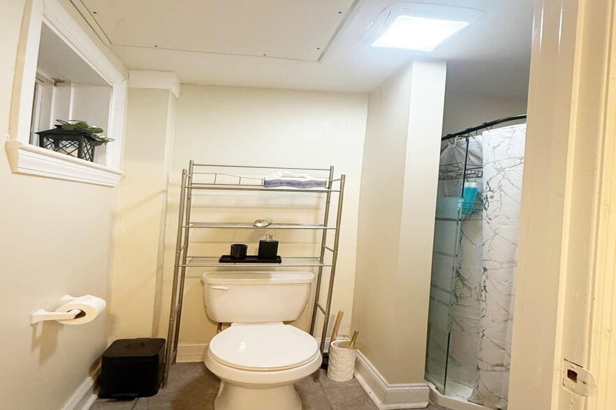 More Photos Of 54 James St, Albany Restaurant For Sale