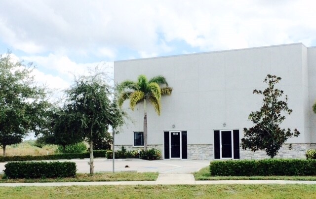 Primary Photo Of 1501 Sarasota Center Blvd, Sarasota Warehouse For Lease
