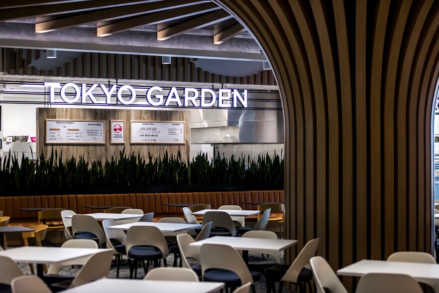 More Photos Of 101 E 2nd St, Tulsa Office For Lease